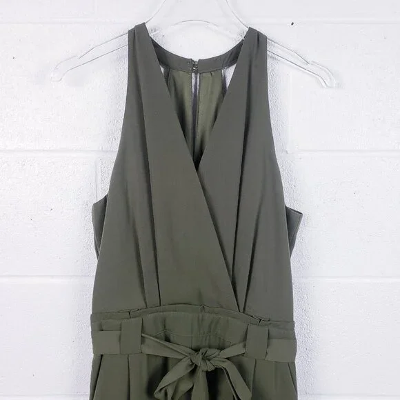 NWT Lulus In the City Green Olive Surplice Sleeveless Jumpsuit Pocket Size Small - Picture 4 of 11